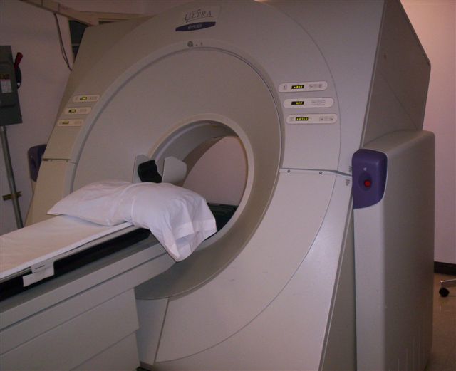  Picker Ultra Z Spiral CT Scanner